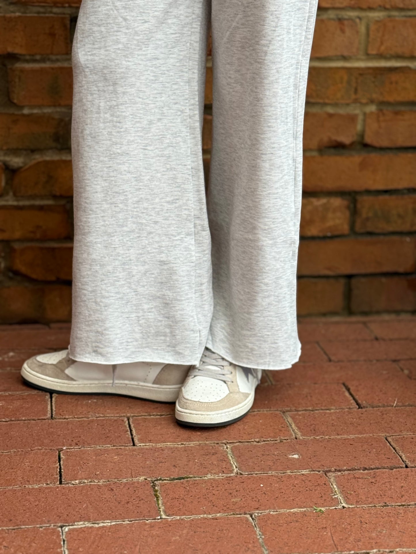Cloud Wide Leg Raw Edge Pant - Heather Grey