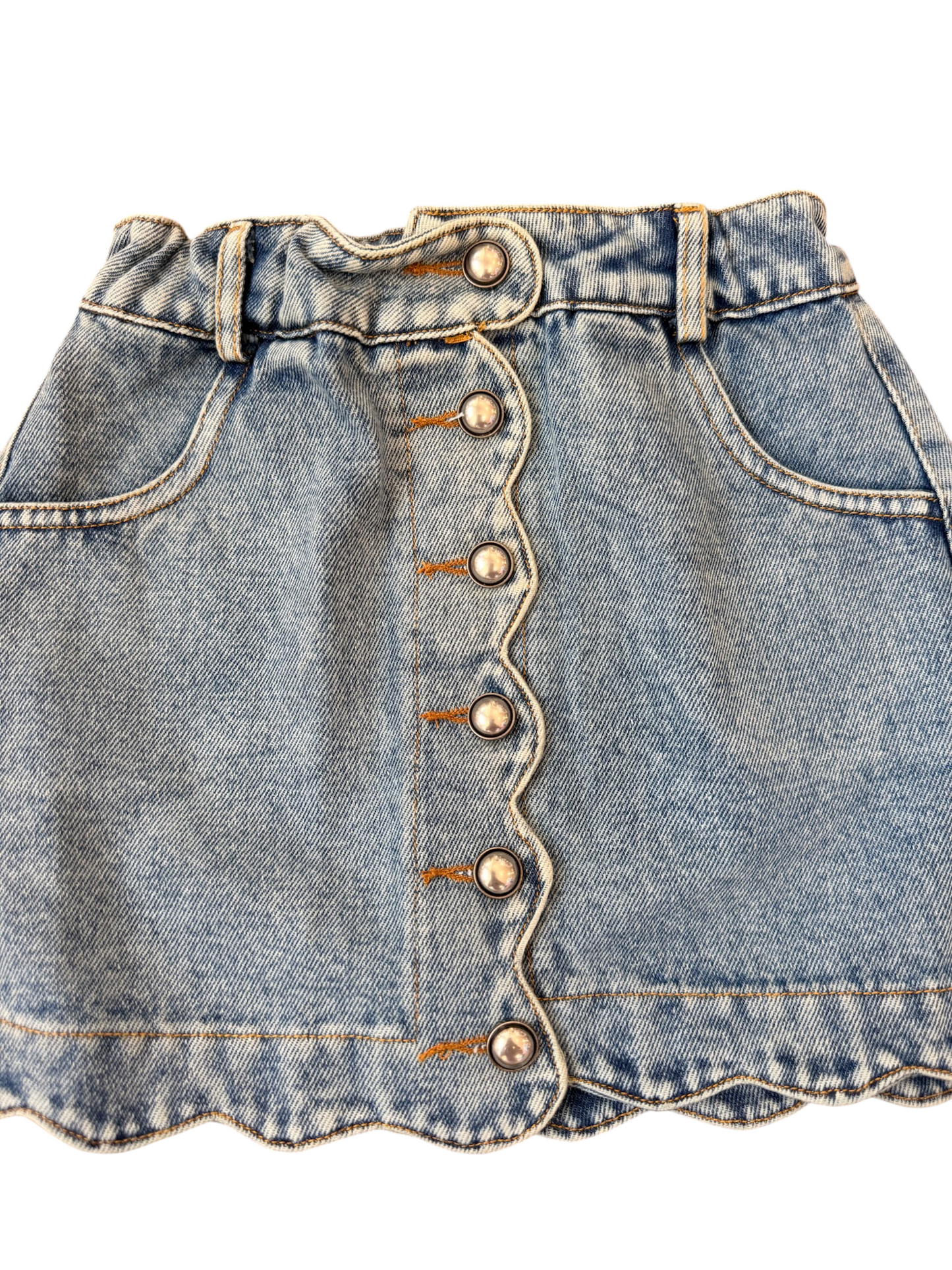 Scallop Edge Button Skirt