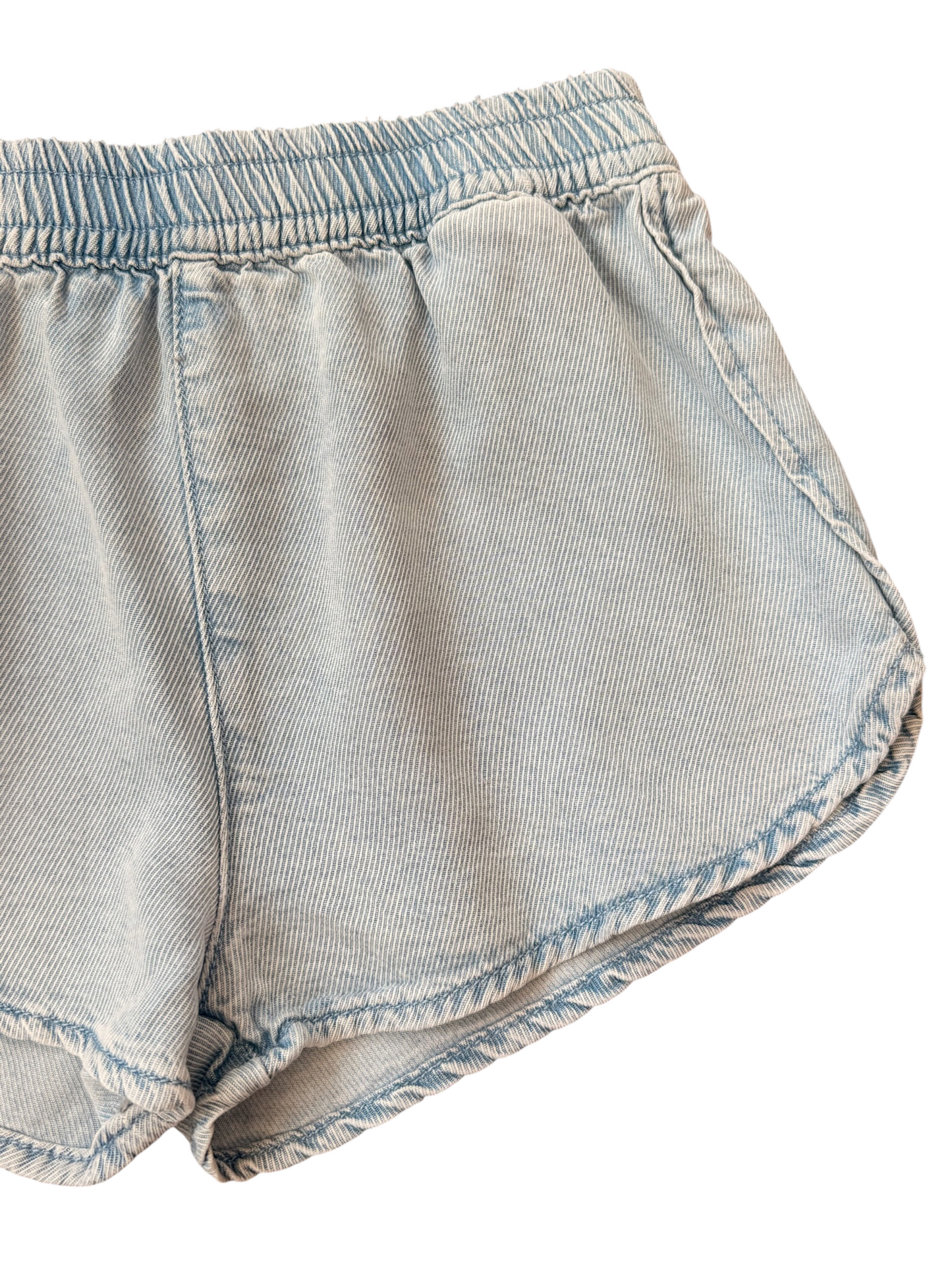 Dolphin Hem Pull On Short