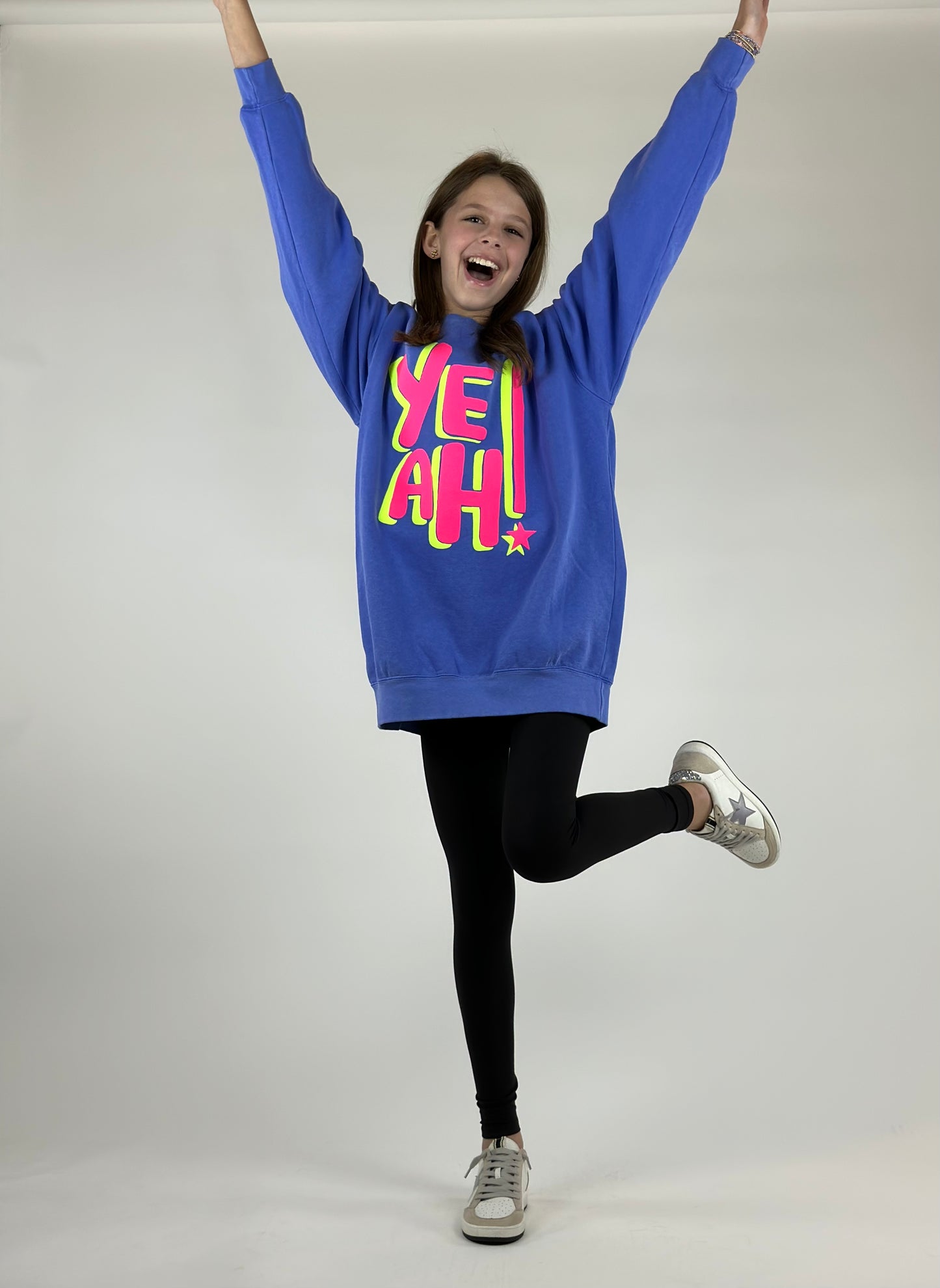 Oversized Sweatshirt - YEAH! Lo