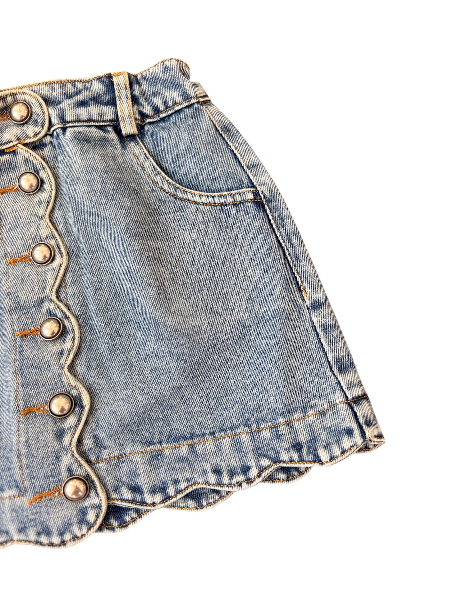 Scallop Edge Button Skirt