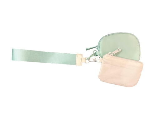 Wristlet - Mint/Ivory