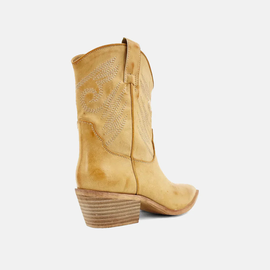 Zahara Cowboy Boot - Natural (youth sizing)