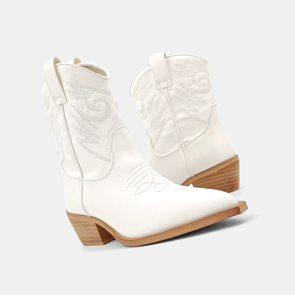 Zahara Cowboy Boot - White (youth sizing)